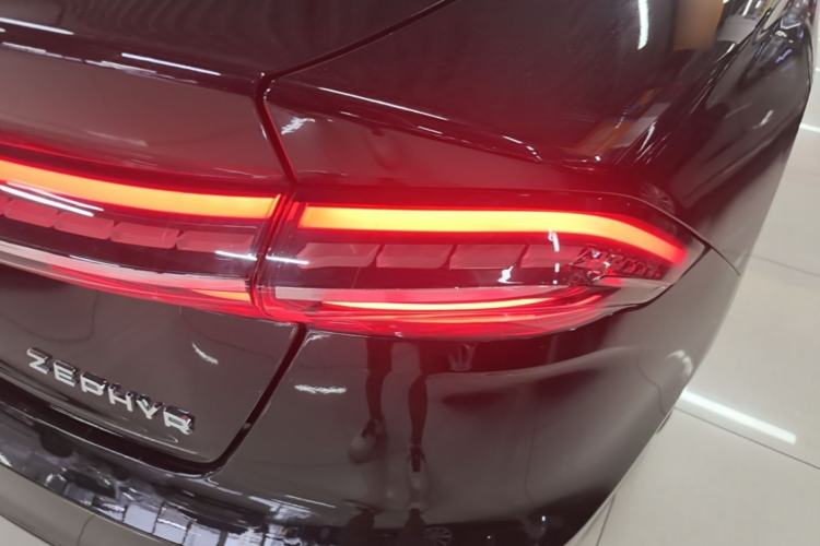 Used Lincoln Z 2022 iKoo Deluxe Edition Right Rear Taillight