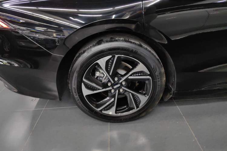 Used Lincoln Z 2022 iKoo Luxury Edition Right Rear Wheel Hub
