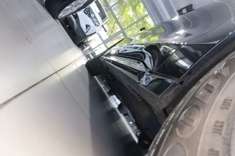 Used Lincoln Z 2022 iKoo Deluxe Edition Right Side Sill
