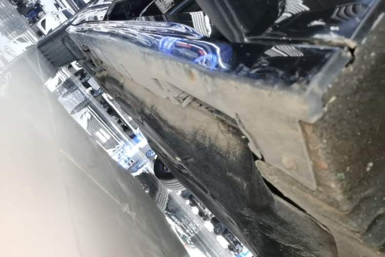 Used Lincoln Z 2022 iXiang Zunyi Edition Right Side Sill