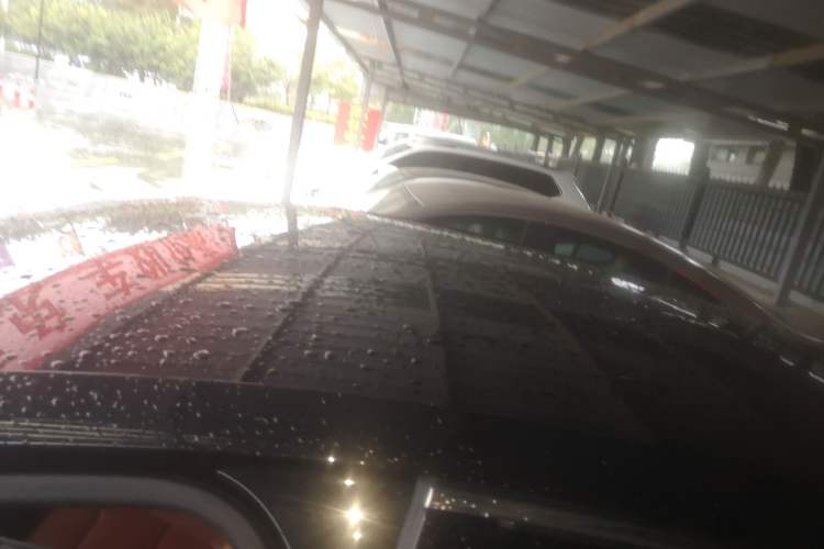 Used Lincoln Z 2022 iXiang Luxury Edition Roof