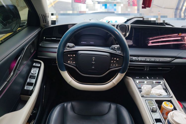 Used Lincoln Z 2022 iCool Luxury Edition Steering Wheel