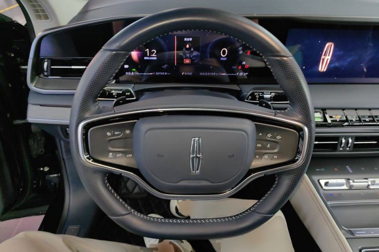 Used Lincoln Z 2022 iKoo Luxury Edition Steering Wheel