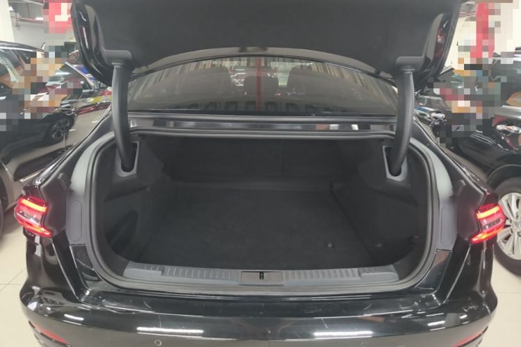Used Lincoln Z 2022 iKoo Deluxe Edition Trunk