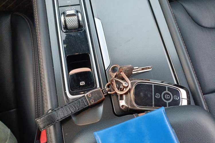 Used Lincoln Z 2022 iXiang Deluxe Edition Vehicle Key