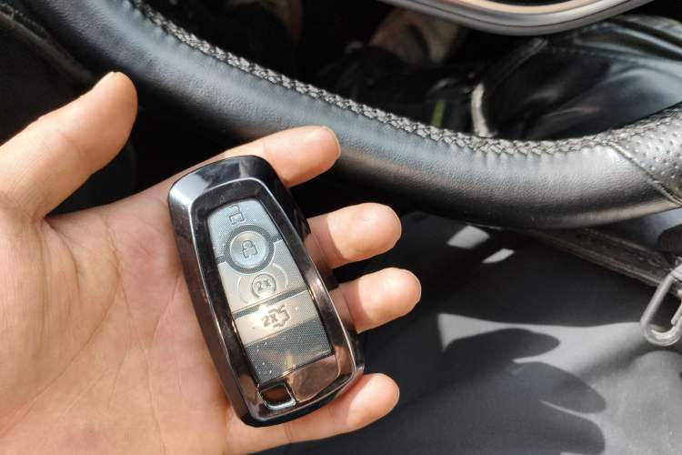Used Lincoln Z 2022 iKoo Luxury Edition Vehicle Key