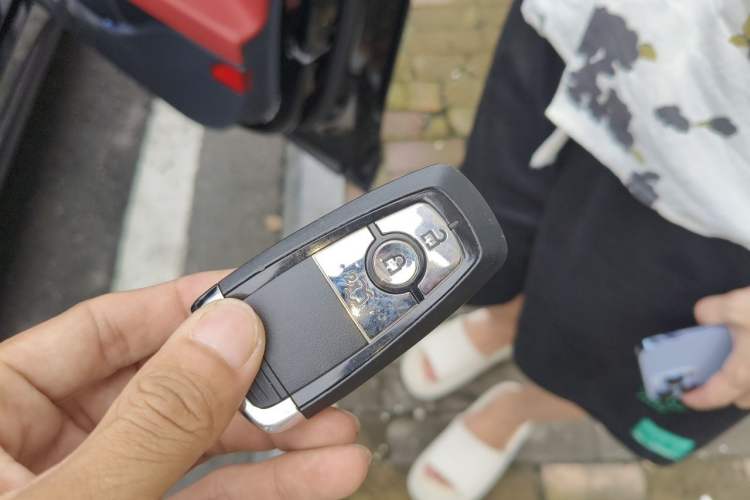 Used Lincoln Z 2022 iKoo Luxury Edition Vehicle Key