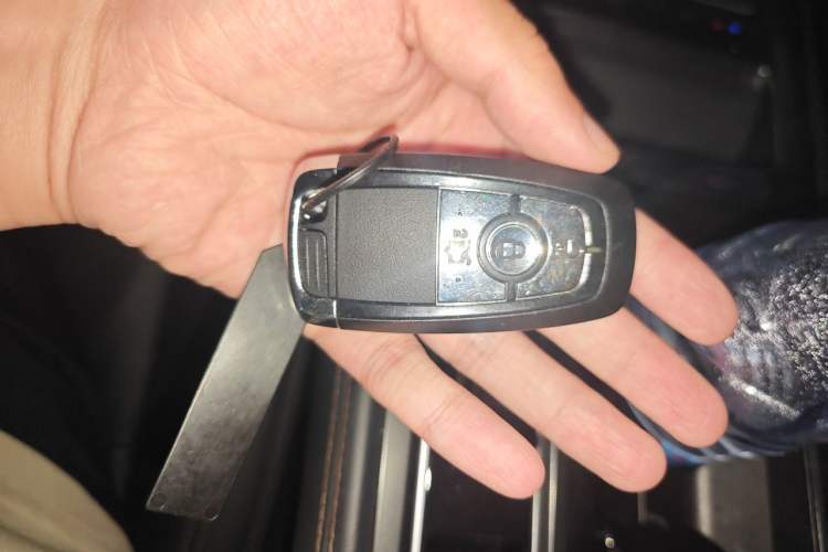 Used Lincoln Z 2022 iKoo Luxury Edition Vehicle Key