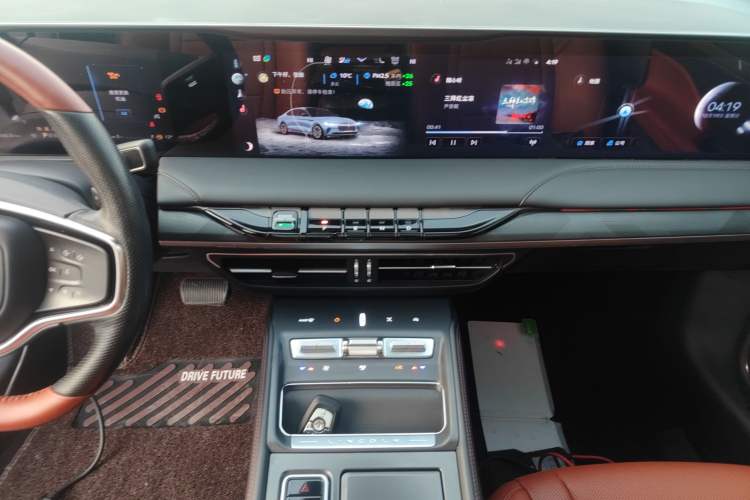 Used Lincoln Z 2022 iXiang Deluxe Edition Audio And AC Panel