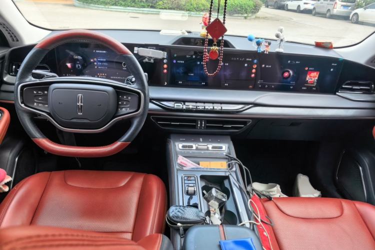 Used Lincoln Z 2022 iCool Luxury Edition Center Console