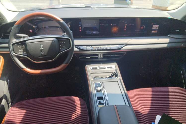 Used Lincoln Z 2022 Facelift iEnjoy Deluxe Edition Center Console