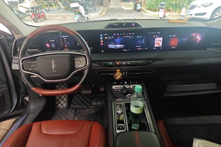 Used Lincoln Z 2022 iXiang Zunyi Edition Center Console