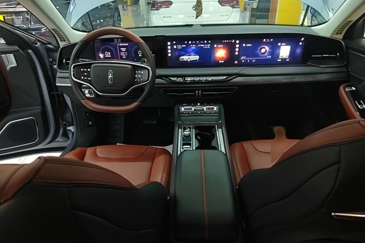 Used Lincoln Z 2022 iXiang Luxury Edition Center Console