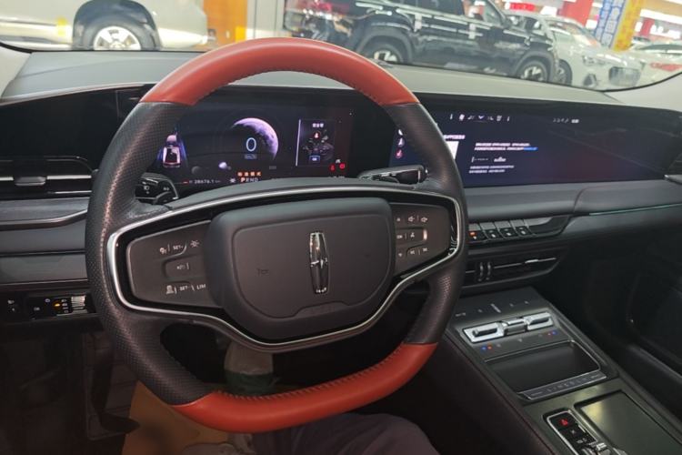 Used Lincoln Z 2022 iXiang Luxury Edition Center Console