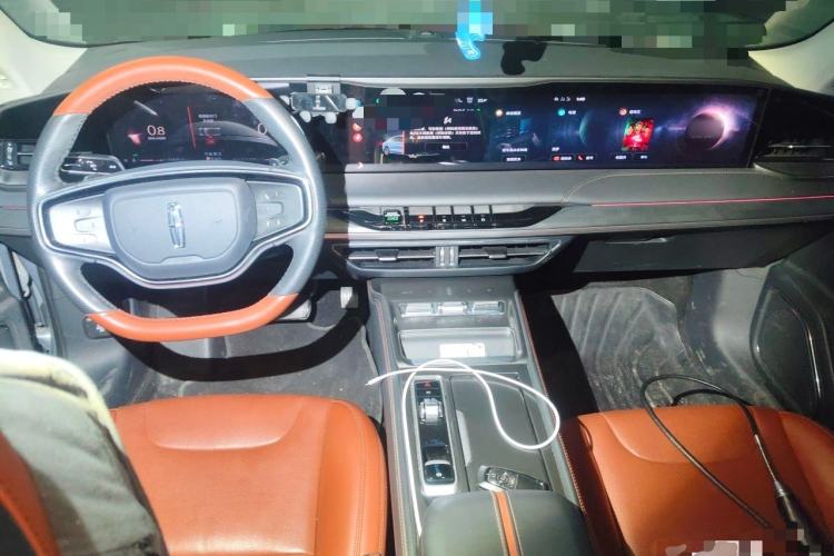 Used Lincoln Z 2022 iXiang Luxury Edition Center Console