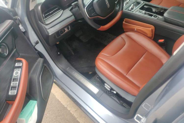 Used Lincoln Z 2022 iXiang Zunyi Edition Driver Seat
