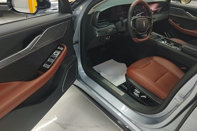 Used Lincoln Z 2022 iXiang Luxury Edition Driver Seat
