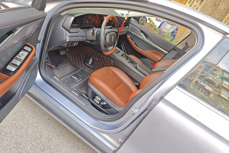 Used Lincoln Z 2022 iKoo Luxury Edition Driver Seat