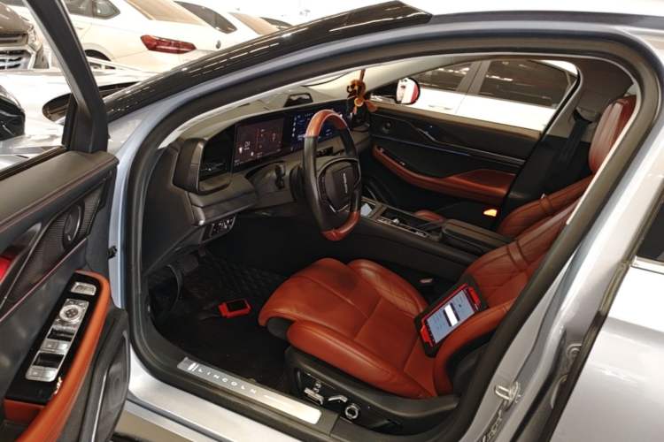 Used Lincoln Z 2022 iEnjoy Prestige Edition Driver Seat