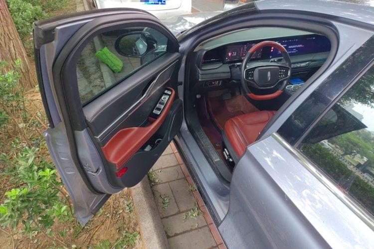 Used Lincoln Z 2022 Facelift iEnjoy Deluxe Edition Driver Seat