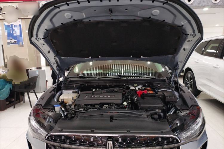 Used Lincoln Z 2022 iXiang Zunyi Edition Engine Bay