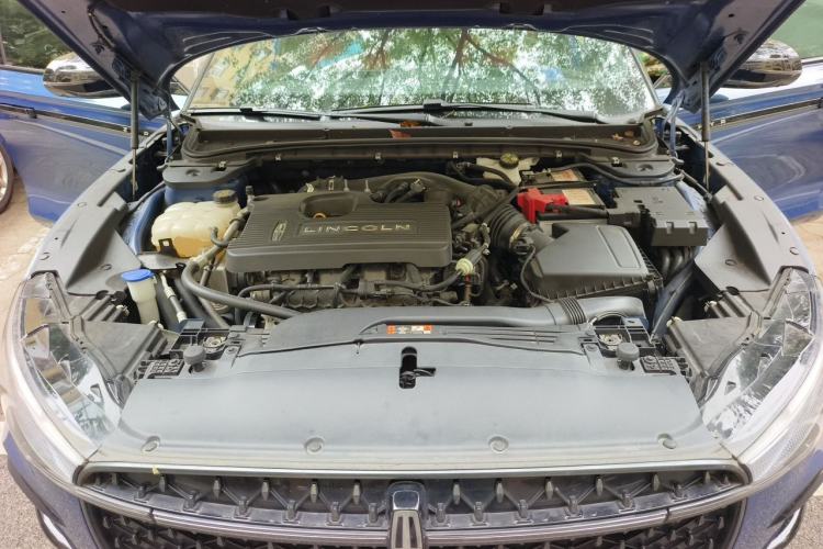 Used Lincoln Z 2022 iKoo Luxury Edition Engine Bay