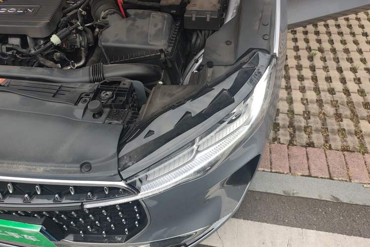Used Lincoln Z 2022 iXiang Luxury Edition Engine Bay Left