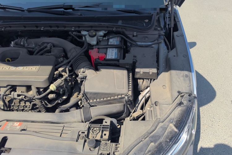 Used Lincoln Z 2022 iXiang Deluxe Edition Engine Bay Left