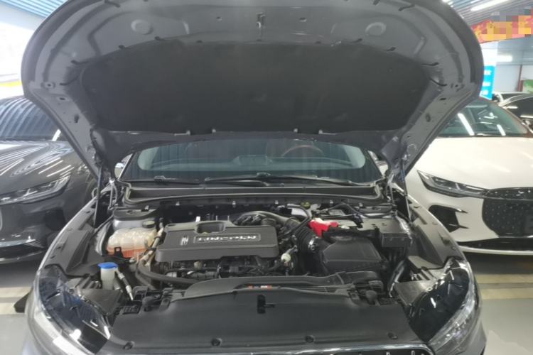 Used Lincoln Z 2022 iEnjoy Luxury Edition Engine Bay