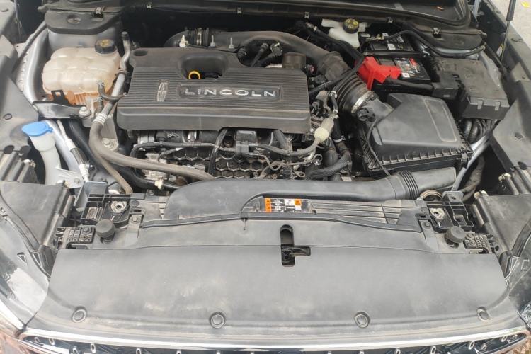 Used Lincoln Z 2022 iEnjoy Luxury Edition Engine Bay