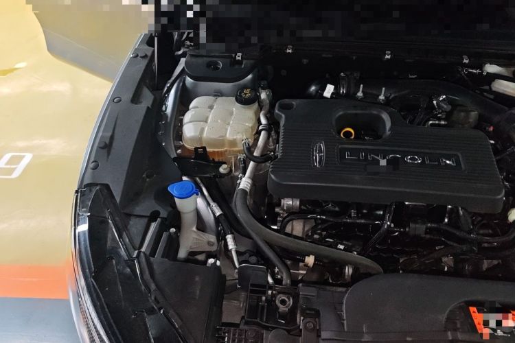 Used Lincoln Z 2022 iXiang Luxury Edition Engine Bay Right