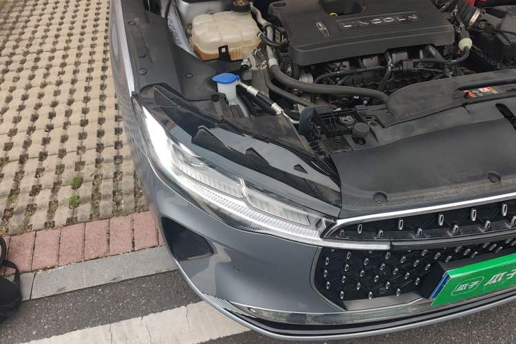 Used Lincoln Z 2022 iXiang Luxury Edition Engine Bay Right