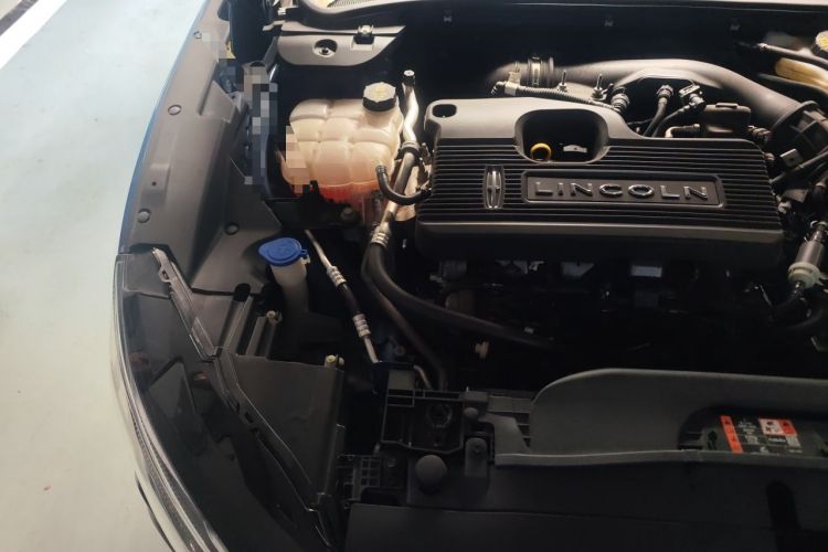 Used Lincoln Z 2022 iKoo Luxury Edition Engine Bay Right