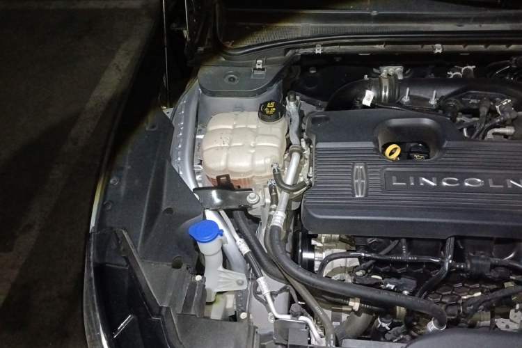 Used Lincoln Z 2022 Facelift iEnjoy Deluxe Edition Engine Bay Right