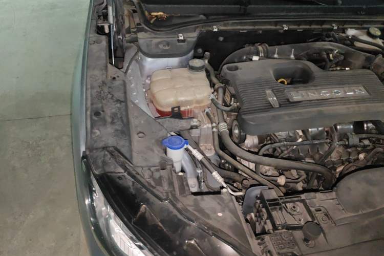 Used Lincoln Z 2022 Facelift iEnjoy Luxury Edition Engine Bay Right