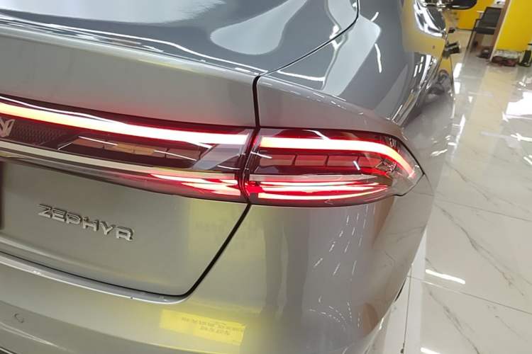 Used Lincoln Z 2022 iXiang Luxury Edition Exterior 3