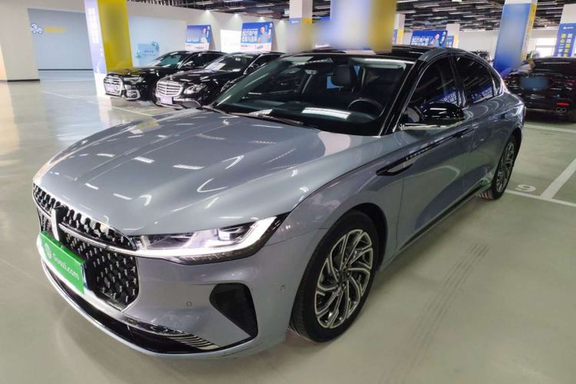 Used Lincoln Z 2022 iXiang Zunyi Edition Front Left 45 Deg