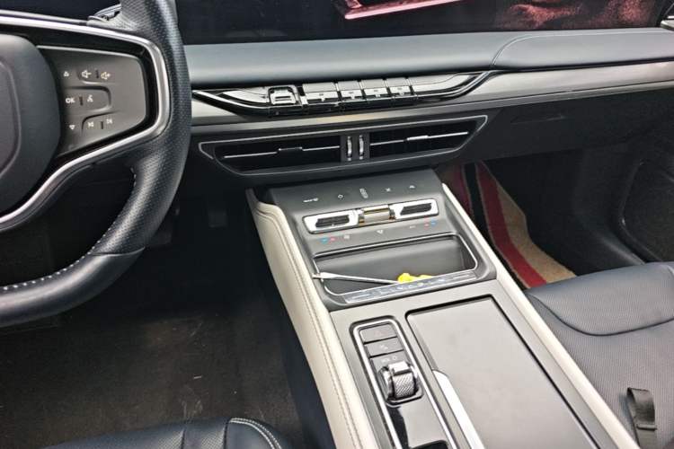 Used Lincoln Z 2022 iCool Luxury Edition Gear Lever