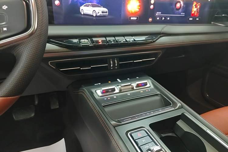 Used Lincoln Z 2022 iXiang Luxury Edition Gear Lever