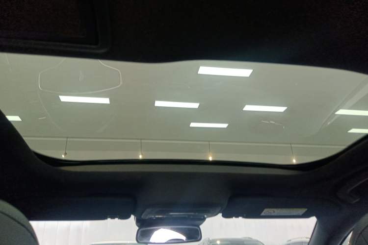 Used Lincoln Z 2022 iKoo Centennial Limited Edition Headliner