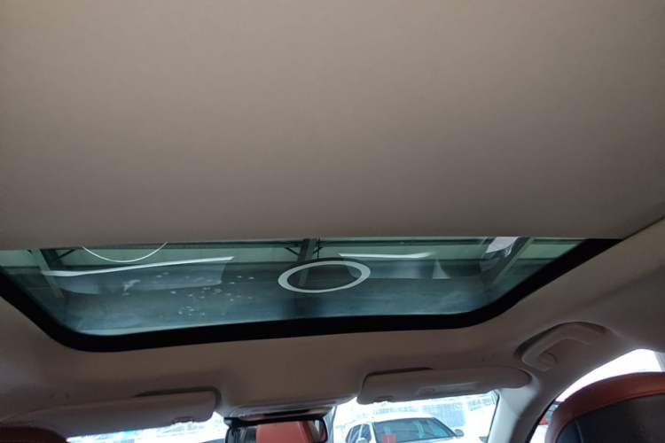 Used Lincoln Z 2022 iXiang Deluxe Edition Headliner