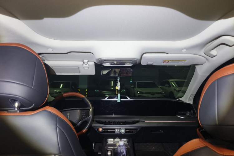 Used Lincoln Z 2022 iEnjoy Luxury Edition Headliner