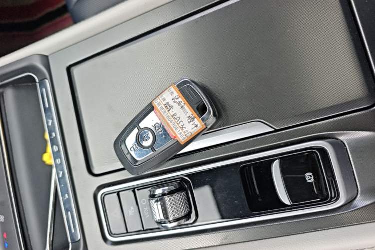 Used Lincoln Z 2022 iCool Luxury Edition Interior 1