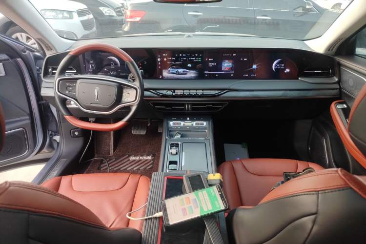Used Lincoln Z 2022 iXiang Deluxe Edition Interior 2