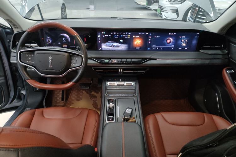 Used Lincoln Z 2022 iXiang Luxury Edition Interior 2