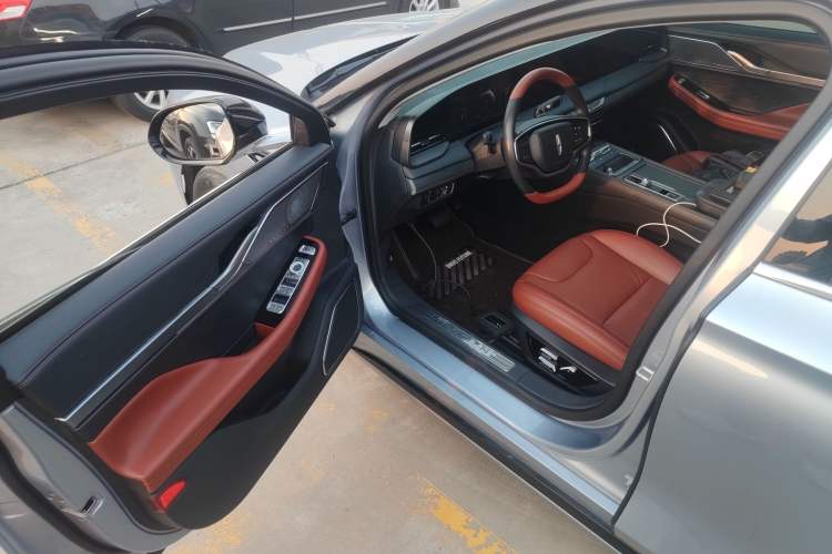 Used Lincoln Z 2022 iXiang Deluxe Edition Interior 3