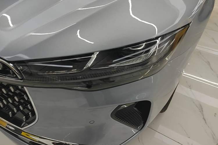 Used Lincoln Z 2022 iXiang Luxury Edition Left Front Headlight