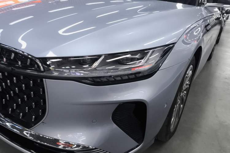 Used Lincoln Z 2022 iEnjoy Luxury Edition Left Front Headlight