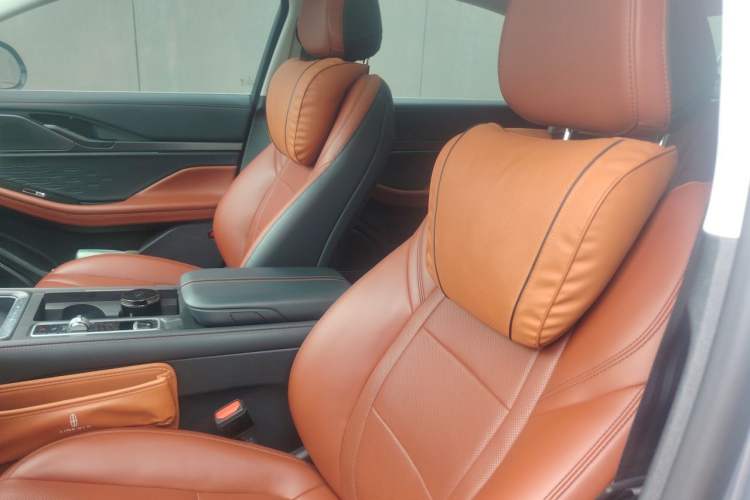 Used Lincoln Z 2022 iXiang Zunyi Edition Left Front Seat