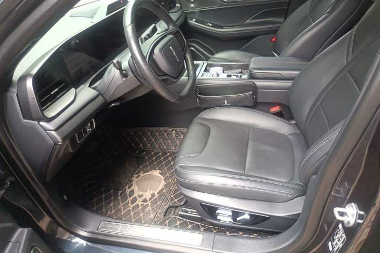 Used Lincoln Z 2022 iKoo Centennial Limited Edition Left Front Seat